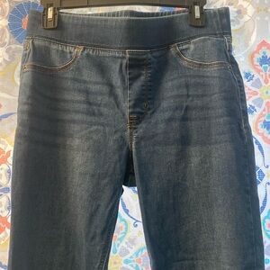 Old Navy Rock Star Super Skinny Jeggins Medium wash